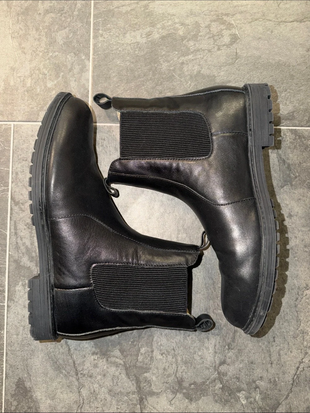 Abercrombie & Fitch Men's Black Chukka Chelsea Boots